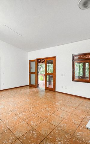 Casa de condomínio à venda com 750m², 3 quartos e 4 vagas