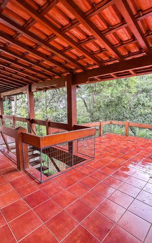 Casa de condomínio à venda com 750m², 3 quartos e 4 vagas