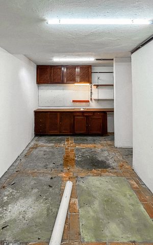 Casa de condomínio à venda com 750m², 3 quartos e 4 vagas