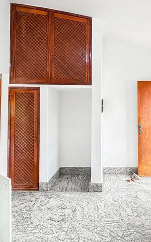 Casa de condomínio à venda com 750m², 3 quartos e 4 vagas