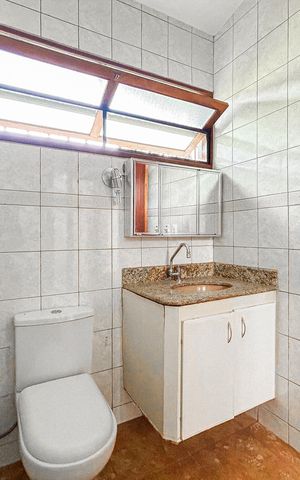 Casa de condomínio à venda com 750m², 3 quartos e 4 vagas