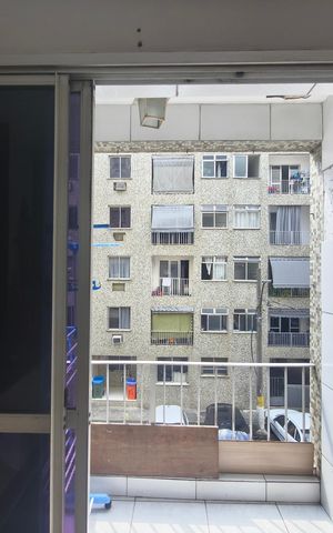 Apartamento à venda com 57m², 2 quartos e 2 vagas Apartamento à venda com 57m², 2 quartos e 2 vagasVaranda - Sala