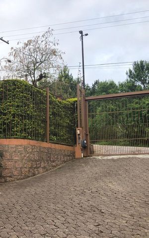 Casa de condomínio à venda com 188m², 3 quartos e 2 vagas