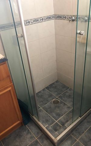 Casa de condomínio à venda com 188m², 3 quartos e 2 vagas