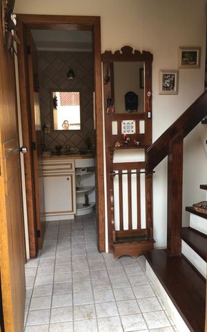 Casa de condomínio à venda com 188m², 3 quartos e 2 vagas
