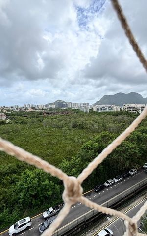 Apartamento à venda com 2m², 3 quartos e 2 vagas Apartamento à venda com 2m², 3 quartos e 2 vagasCobertura