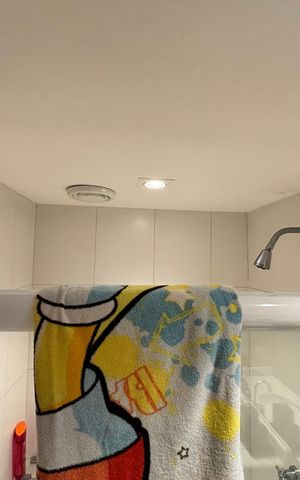 Apartamento à venda com 2m², 3 quartos e 2 vagas Apartamento à venda com 2m², 3 quartos e 2 vagasBanheiro do Quarto 3