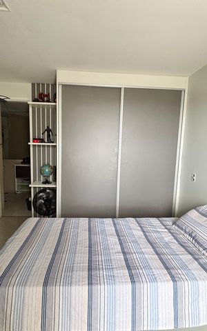 Apartamento à venda com 2m², 3 quartos e 2 vagas Apartamento à venda com 2m², 3 quartos e 2 vagasQuarto 3
