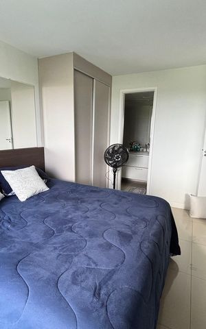 Apartamento à venda com 2m², 3 quartos e 2 vagas Apartamento à venda com 2m², 3 quartos e 2 vagasQuarto 1