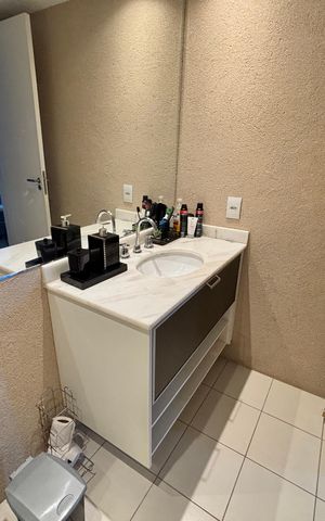 Apartamento à venda com 2m², 3 quartos e 2 vagas Apartamento à venda com 2m², 3 quartos e 2 vagasBanheiro do Quarto 3