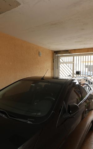 Casa à venda com 102m², 2 quartos e 1 vagaGaragem