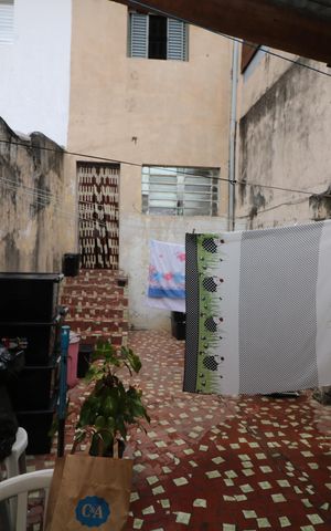 Casa à venda com 102m², 2 quartos e 1 vagaÁrea de Serviço