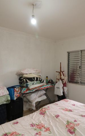 Casa à venda com 102m², 2 quartos e 1 vagaQuarto 2