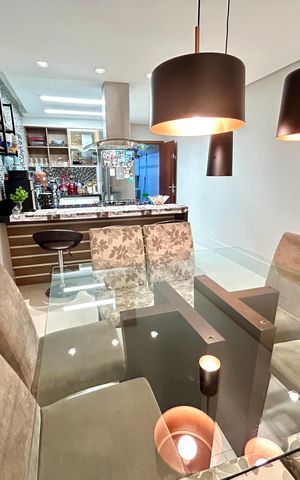 Casa à venda com 173m², 3 quartos e 2 vagasCozinha