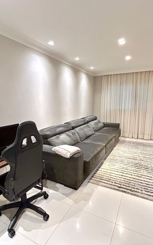 Casa à venda com 173m², 3 quartos e 2 vagasSala