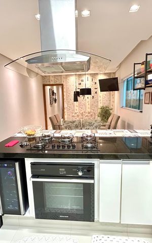 Casa à venda com 173m², 3 quartos e 2 vagasCozinha