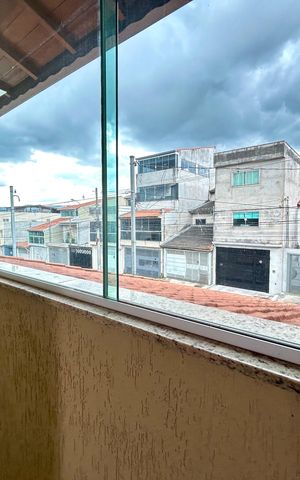 Casa à venda com 173m², 3 quartos e 2 vagasVaranda da Suite 