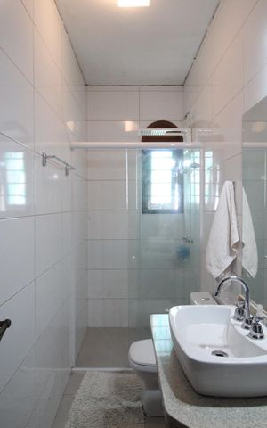 Casa para alugar com 435m², 5 quartos e 4 vagasBanheiro