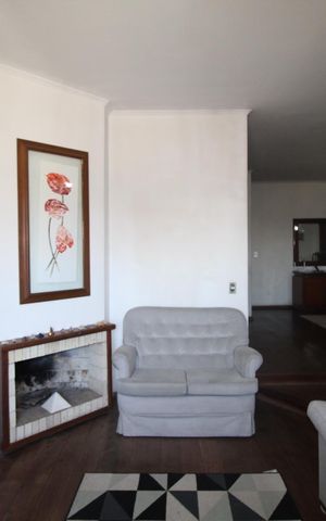 Casa para alugar com 435m², 5 quartos e 4 vagasSala