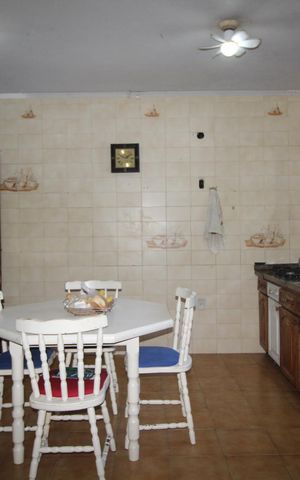 Casa para alugar com 435m², 5 quartos e 4 vagasCozinha