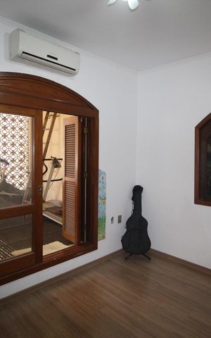 Casa para alugar com 435m², 5 quartos e 4 vagasEscritório 2
