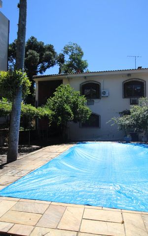 Casa para alugar com 435m², 5 quartos e 4 vagasPiscina