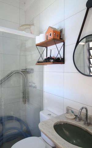Casa para alugar com 435m², 5 quartos e 4 vagasBanheiro 2