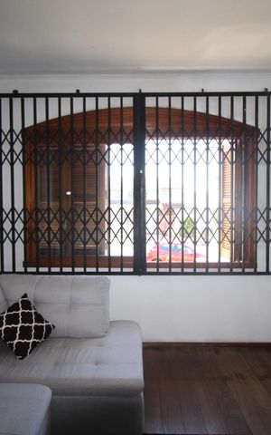 Casa para alugar com 435m², 5 quartos e 4 vagasSala
