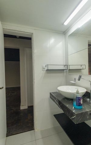 Casa para alugar com 180m², 3 quartos e 3 vagas Casa para alugar com 180m², 3 quartos e 3 vagasBanheiro Social