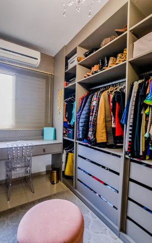 Casa de condomínio à venda com 150m², 4 quartos e 2 vagas Casa de condomínio à venda com 150m², 4 quartos e 2 vagasQuarto 2