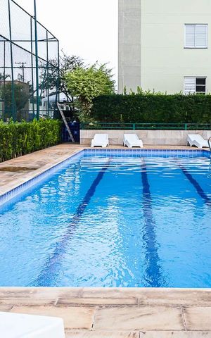 Casa de condomínio à venda com 150m², 4 quartos e 2 vagas Casa de condomínio à venda com 150m², 4 quartos e 2 vagasÁrea comum - Piscina