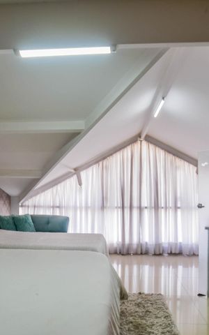 Casa de condomínio à venda com 150m², 4 quartos e 2 vagas Casa de condomínio à venda com 150m², 4 quartos e 2 vagasQuarto Suíte