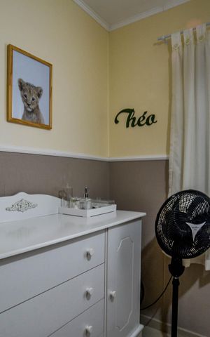 Casa de condomínio à venda com 150m², 4 quartos e 2 vagas Casa de condomínio à venda com 150m², 4 quartos e 2 vagasQuarto 3