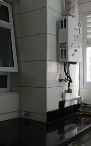 Apartamento à venda com 56m², 3 quartos e 1 vagaÁrea de Serviço