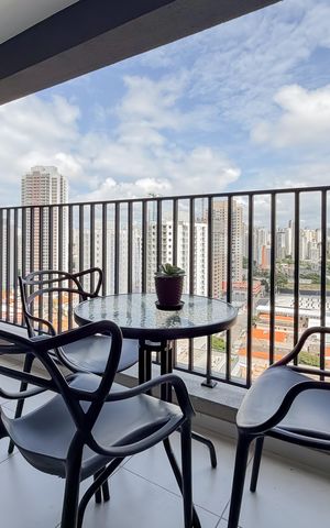 Apartamento à venda com 37m², 1 quarto e sem vaga Apartamento à venda com 37m², 1 quarto e sem vagaVaranda