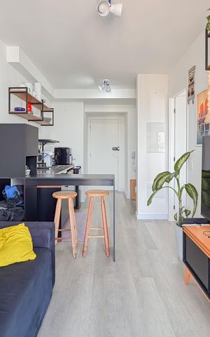Apartamento à venda com 37m², 1 quarto e sem vaga Apartamento à venda com 37m², 1 quarto e sem vagaSala