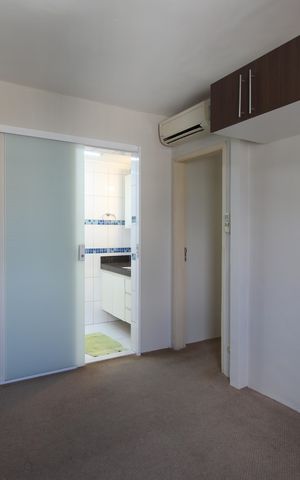 Apartamento à venda com 103m², 3 quartos e 1 vagaSuíte