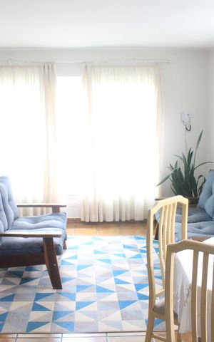 Casa à venda com 390m², 4 quartos e 6 vagasSala