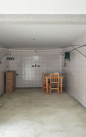 Casa à venda com 250m², 3 quartos e 4 vagasGaragem