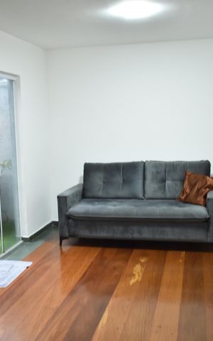 Casa à venda com 250m², 3 quartos e 4 vagasSala