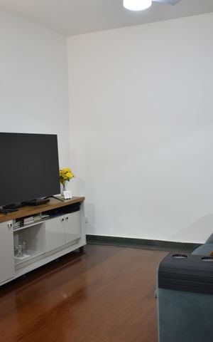 Casa à venda com 250m², 3 quartos e 4 vagasSala