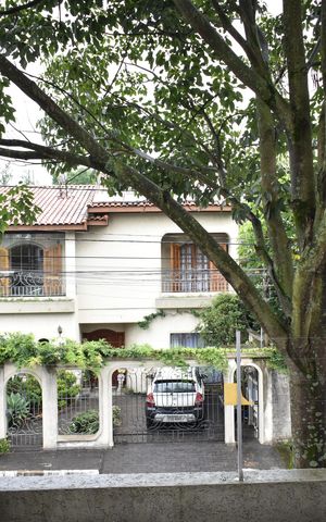 Casa à venda com 250m², 3 quartos e 4 vagasQuarto 