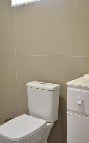 Casa à venda com 250m², 3 quartos e 4 vagasBanheiro Social