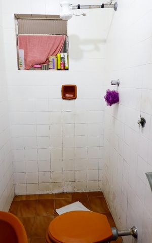 Casa para alugar com 212m², 4 quartos e 2 vagas Casa para alugar com 212m², 4 quartos e 2 vagasBanheiro
