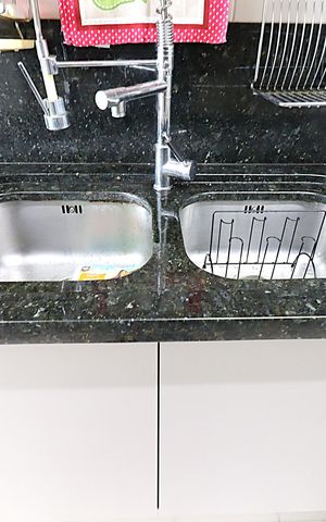 Apartamento à venda com 95m², 3 quartos e 2 vagasCozinha e Área de Serviço