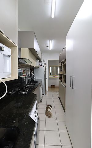 Apartamento à venda com 95m², 3 quartos e 2 vagasCozinha e Área de Serviço