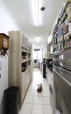 Apartamento à venda com 95m², 3 quartos e 2 vagasCozinha e Área de Serviço
