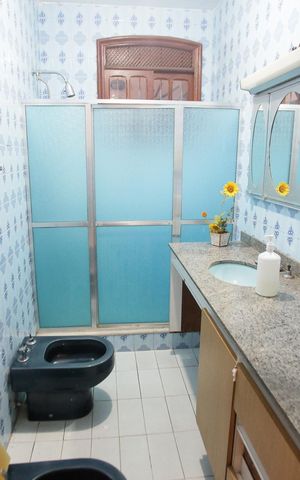 Casa para alugar com 429m², 4 quartos e 3 vagasBanheiro Social