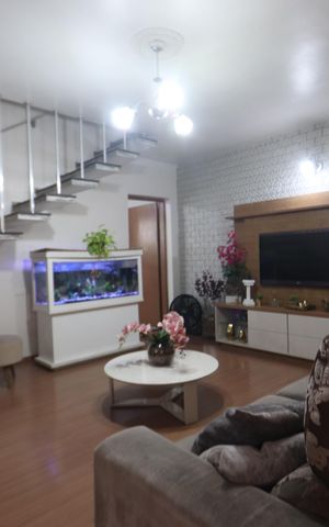 Casa à venda com 125m², 3 quartos e 2 vagasSala