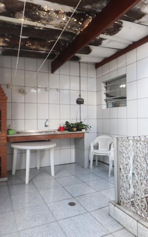 Casa à venda com 125m², 3 quartos e 2 vagasÁrea de Lazer